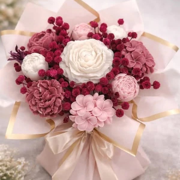 Maroon rose candle bouquet